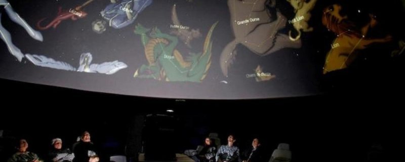 Les séances du Planétarium en avril