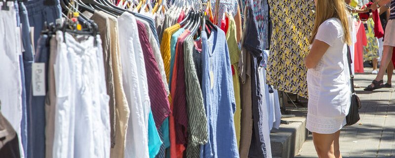 Le grand marché - Textile, artisanat, brocante