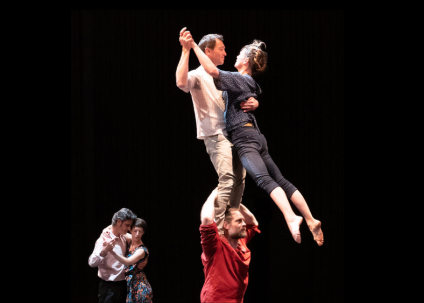 En attendant le grand soir - Le Cie Doux Supplice