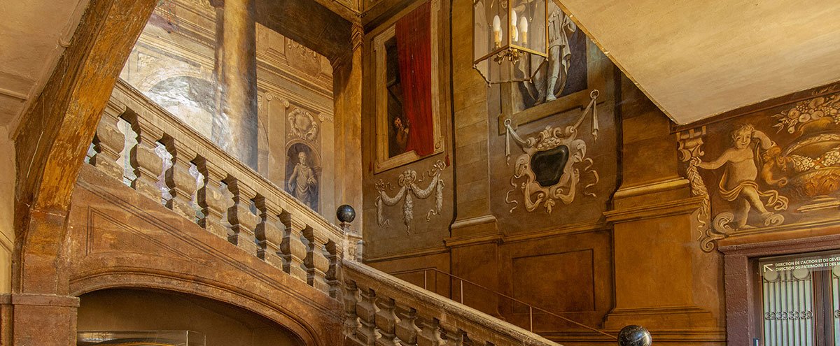 Ouverture de l'escalier de l'Hôtel de Châteaurenard