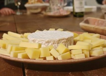Tour de dégustations provençales, fromages et vins