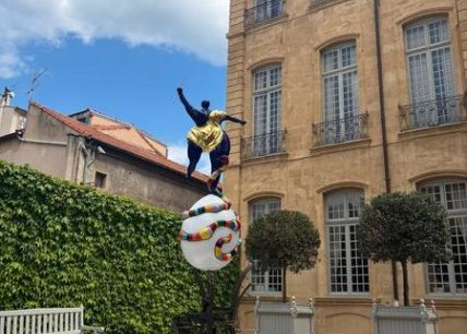 La plume et le pinceau : dialogue entre littérature et peinture au XXIe siècle