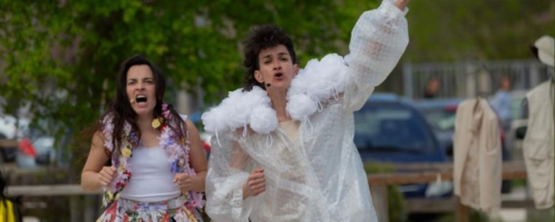 Théâtre : Macédoine générale !