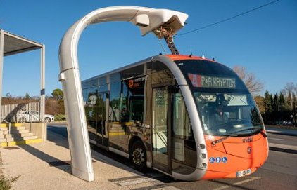 Stands d'informations pour les voyageurs d'Aix en Bus