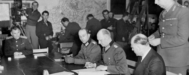 Le monde du 8 mai 1945 : la capitulation allemande, et après ?
