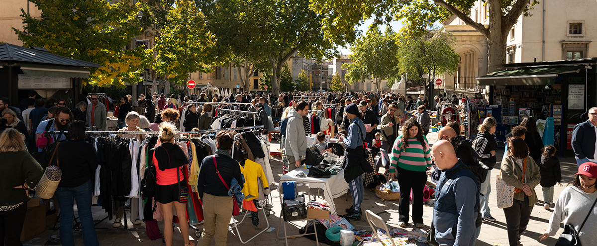 Vide-greniers de la Ville - Places Comtales