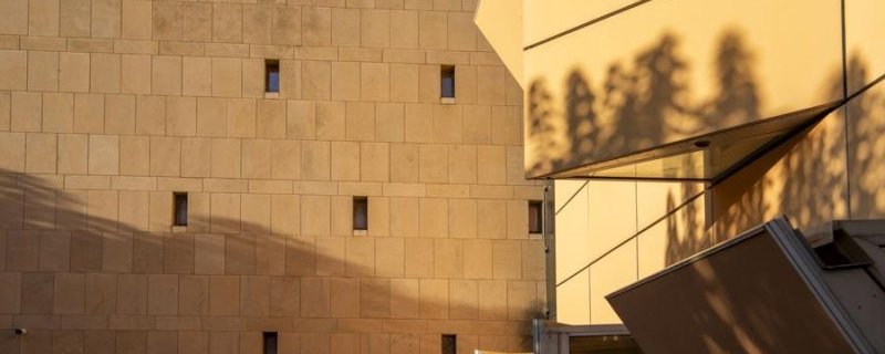 En lumière ! Visite guidée architecturale des Archives nationales d'outre-mer