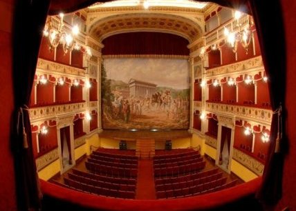 La trilogie du "théâtre dans le théâtre"