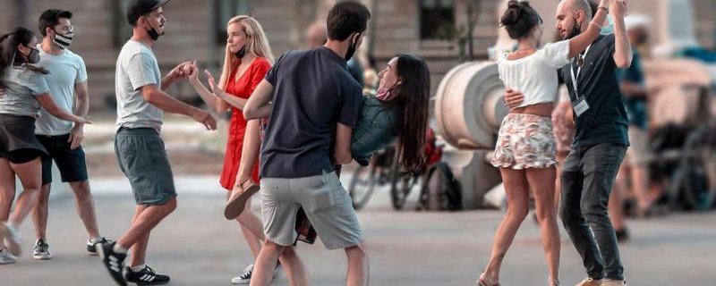 Aix danse pendant l'été