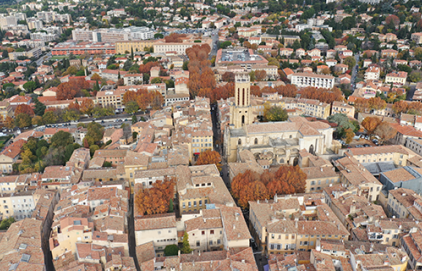 Les toits du centre-ville sous vigilance
